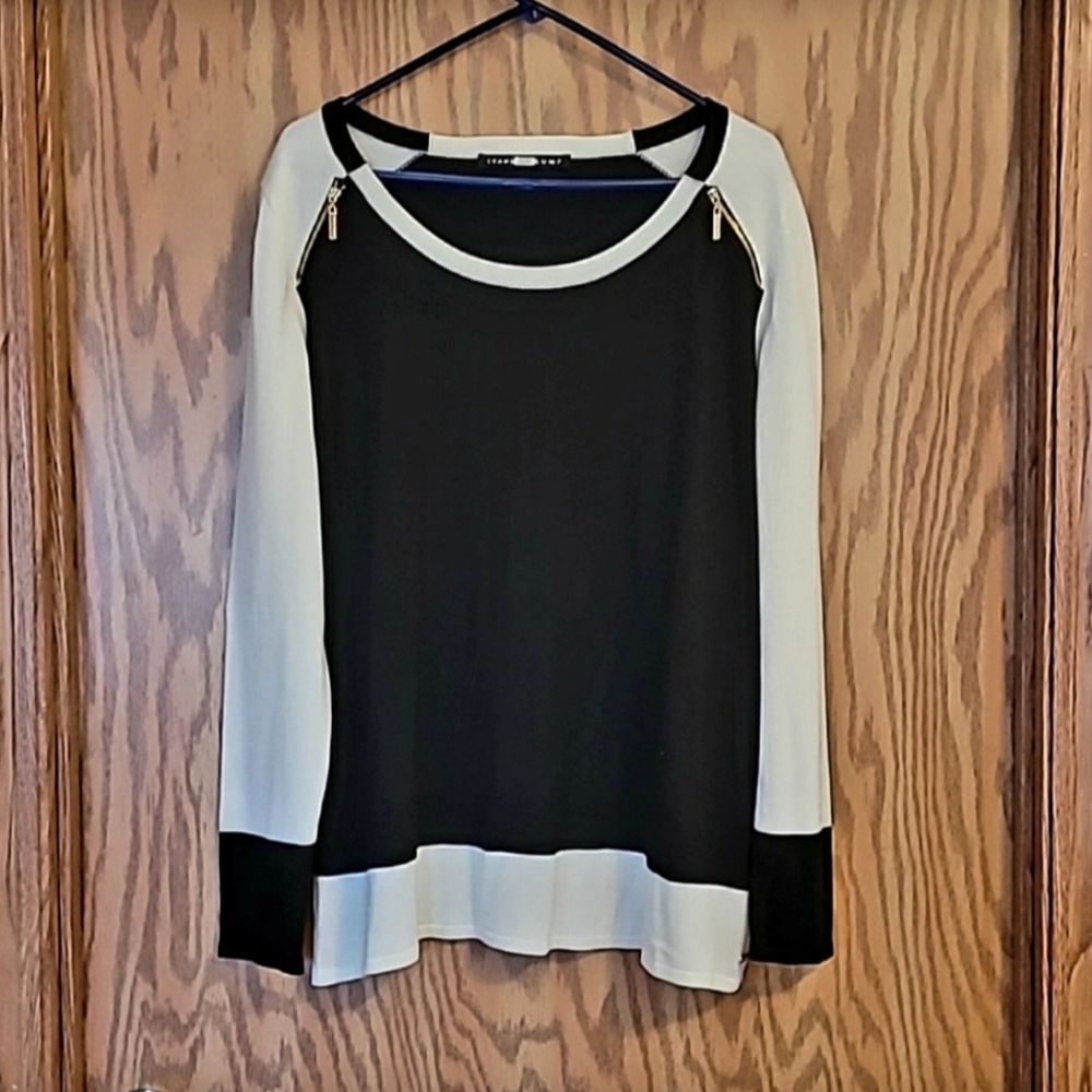 Black and Cream Women's Top Size XL